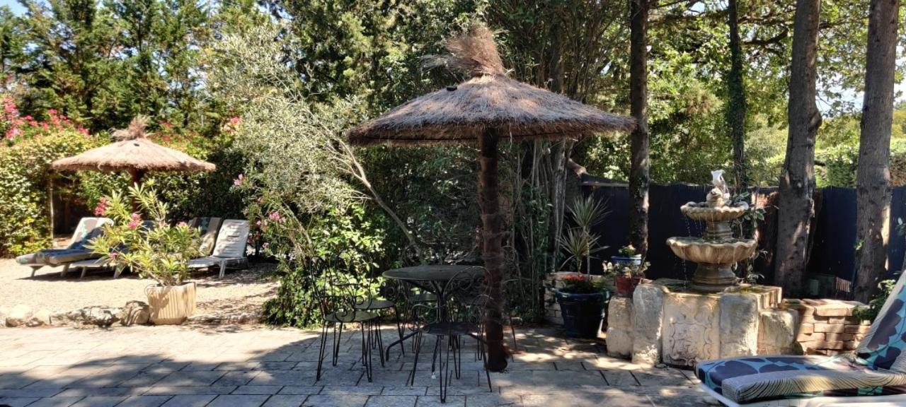 Gites Climatises Piscine Chauffee La Balancelle Сен-Реми-де-Прованс Экстерьер фото